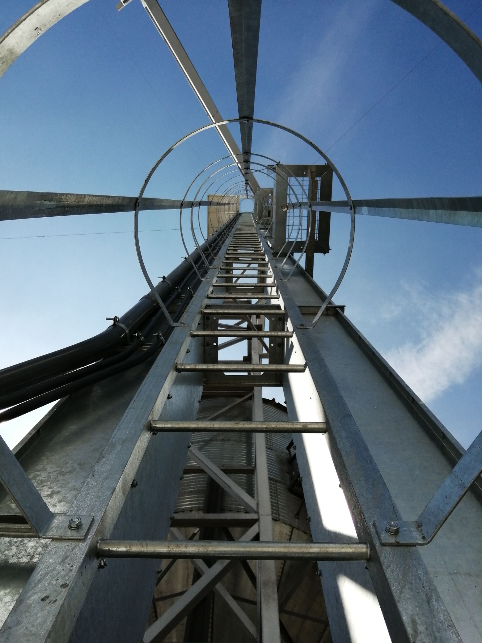 Almacenaje, Manejo y Mezclado de Granos – GONBAR