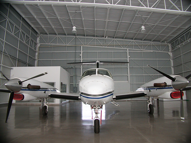 hangar  privado  aforo  un  avion  queretaro  queretaro